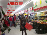 ShopriteBoy.jpg (154291 bytes)